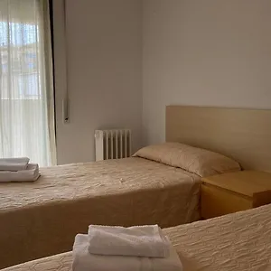  Hostel Residencia Universitaria Pare Claret